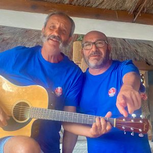 ruben y yo cantando